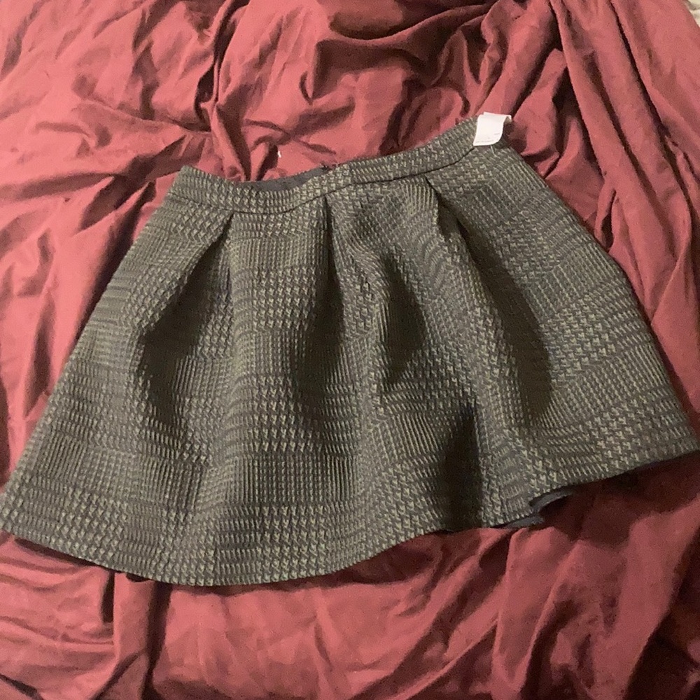 Handpicked EXPRESS SKIRT FROM SCENTOFMII